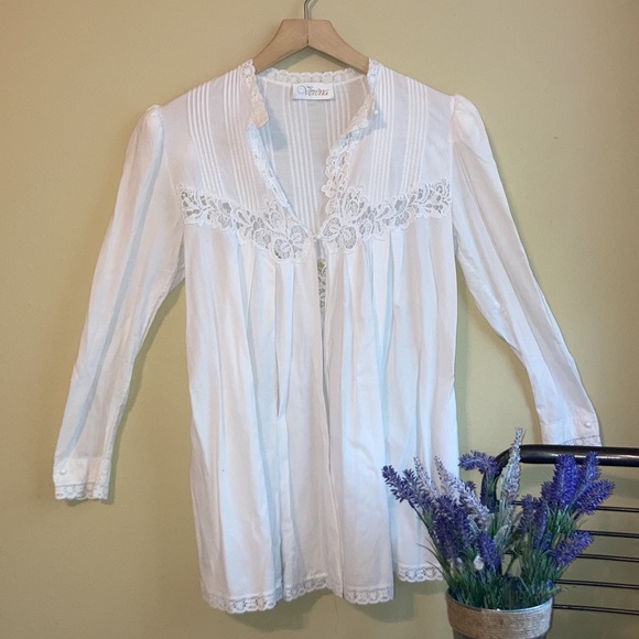 Vintage Bed Jacket Battenberg Cover Kimono Pajamas Coastal - Picture 12 of 13